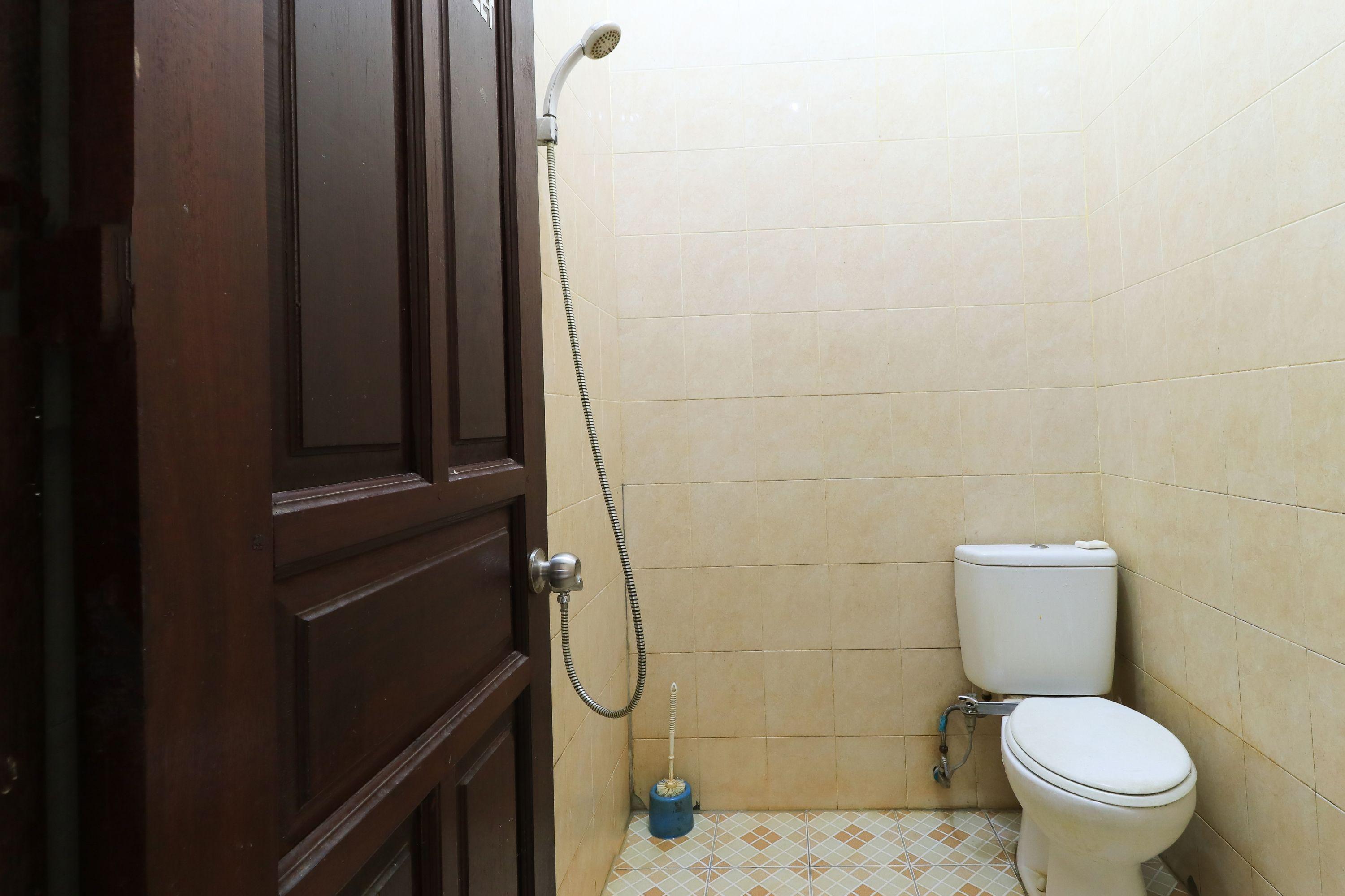Guest House Samarinda Ngoại thất bức ảnh
